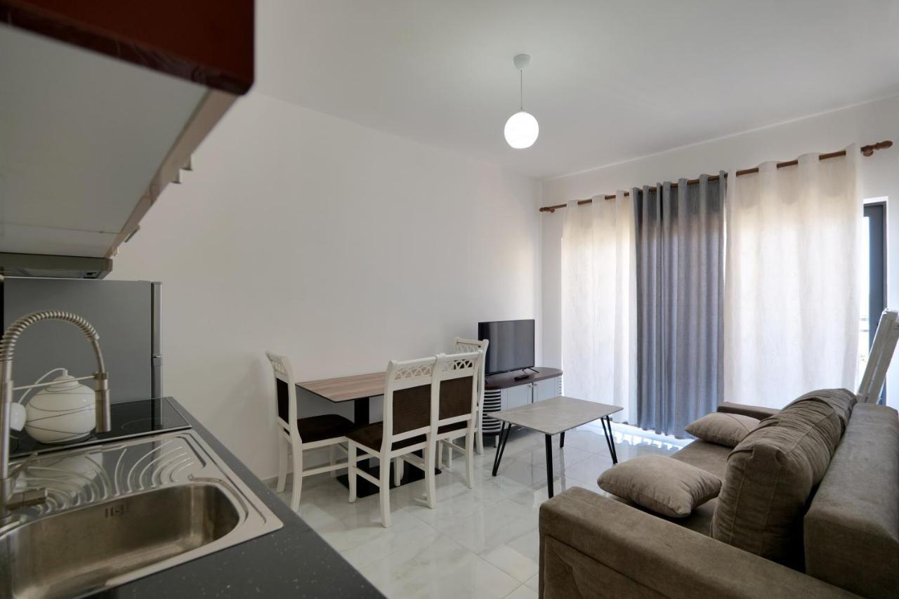 Arijons Apartments Sarandë Exterior foto